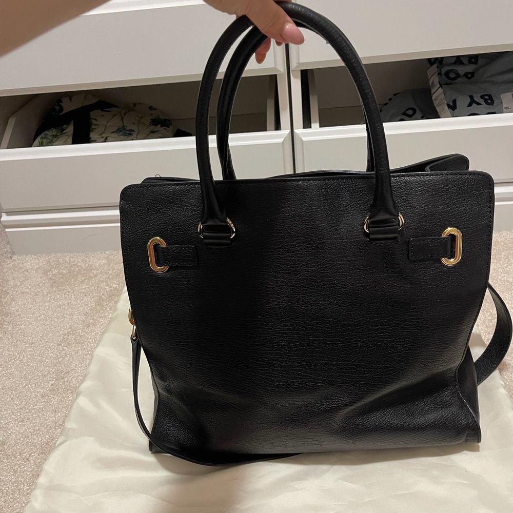 Michael Kors leather studded bag - Picture 4 of 9